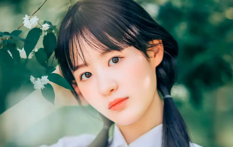 涉足包养关系对人格的长远影响：一场隐形的